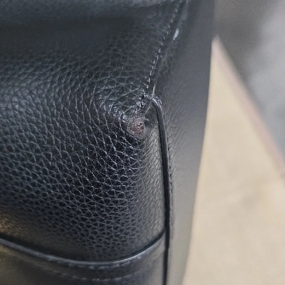 Tory Burch Black Tote EUC - Picture 5 of 14